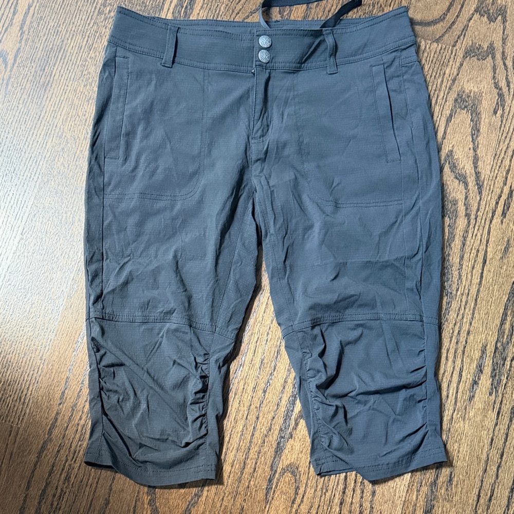 Prana Women’s Black Cropped Active Pants